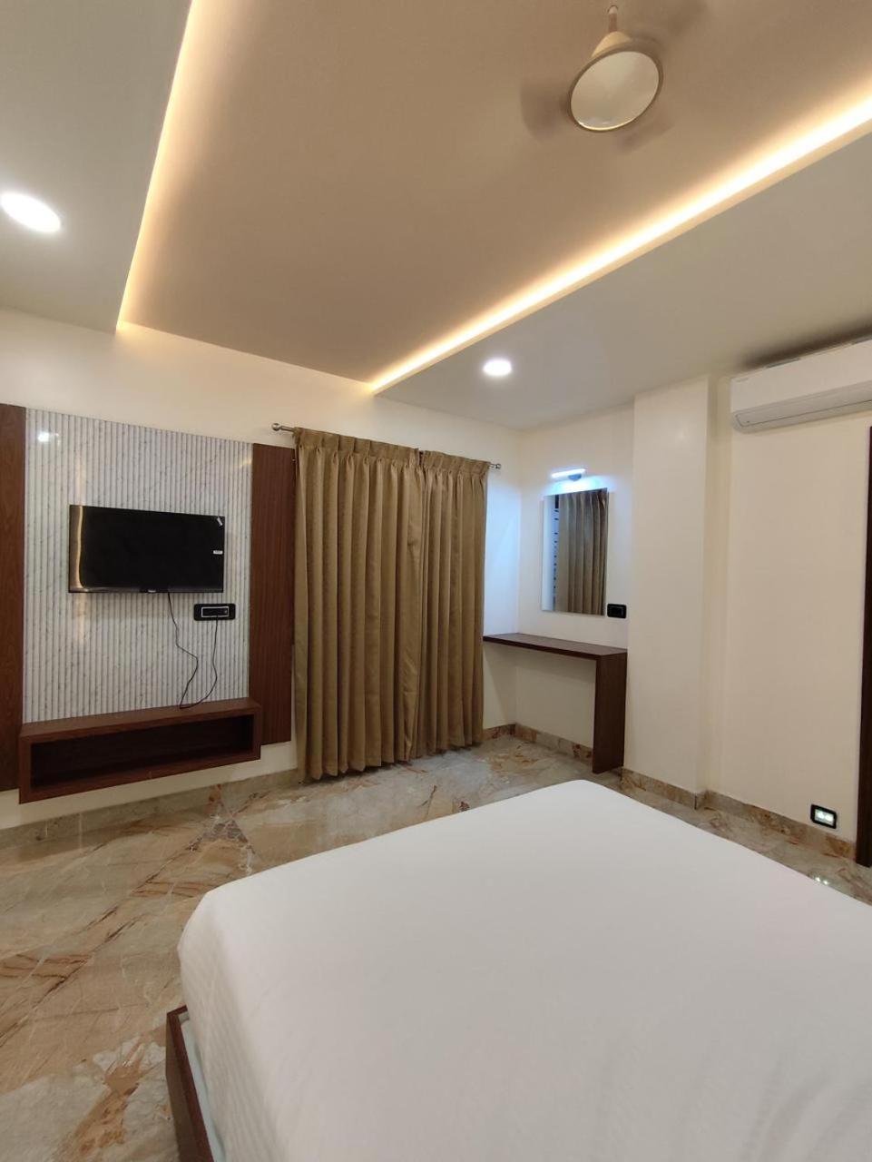 Virudunagar Sree Mahalakshmi Residency By K Hotels מראה חיצוני תמונה